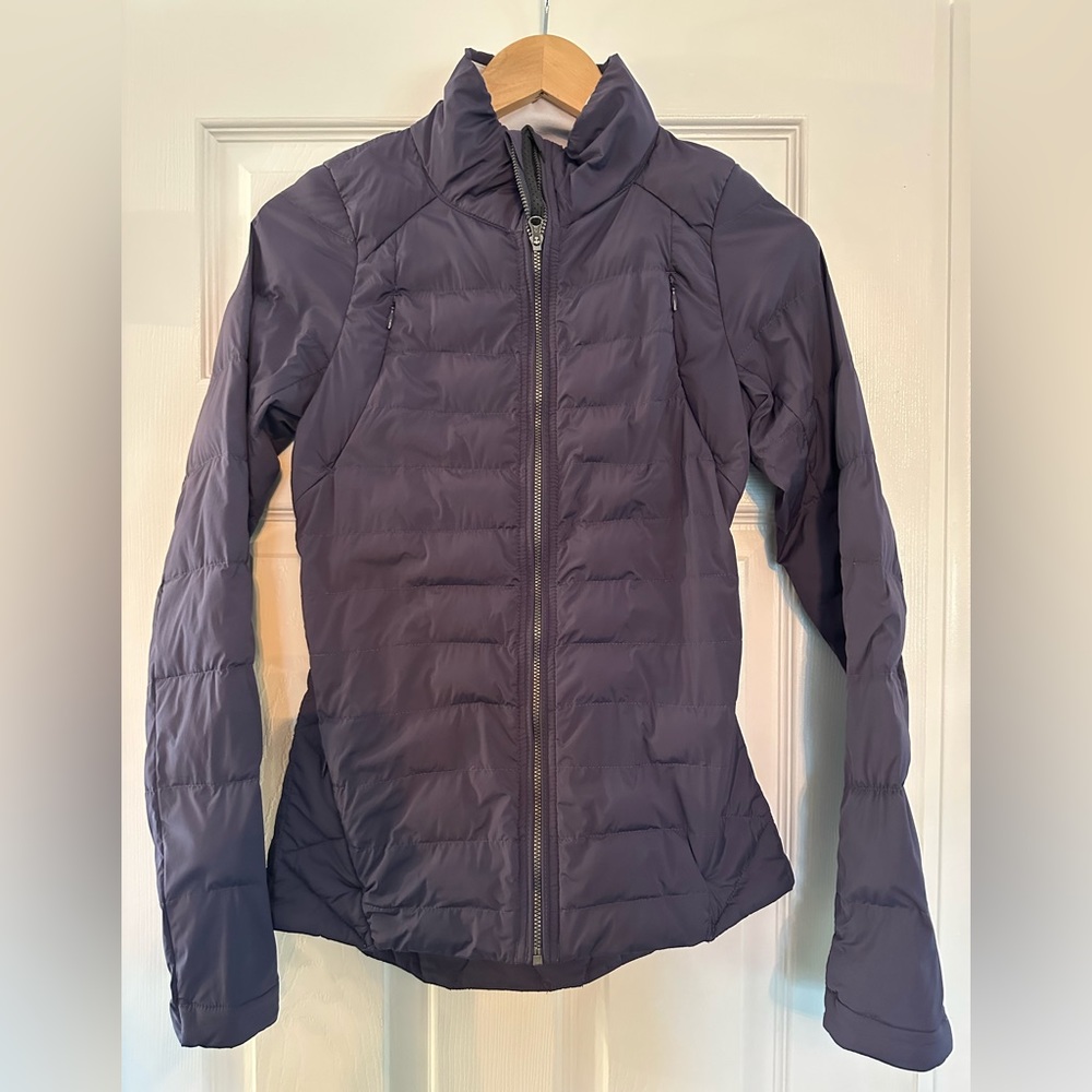 Lululemon lightweight purple jacket